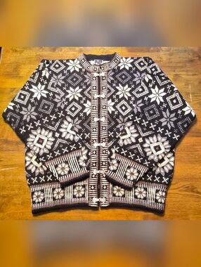 Dale Of Norway 100% New Wool Cardigan Sweater, Sz Wmns L, Exc. Pre-owned Cond.!